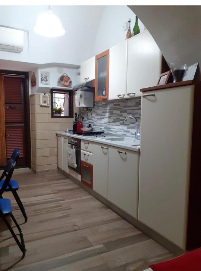 Casa Emilia Apartment Монополи Екстериор снимка